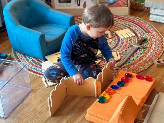 10 Aktiviti Montessori Yang Ibu Ayah Boleh Buat Di Rumah